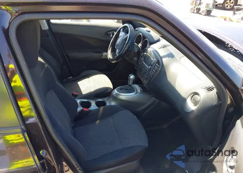 2015 Nissan Juke S z USA, uszkodzony, nr VIN JN8AF5MV2FT562211